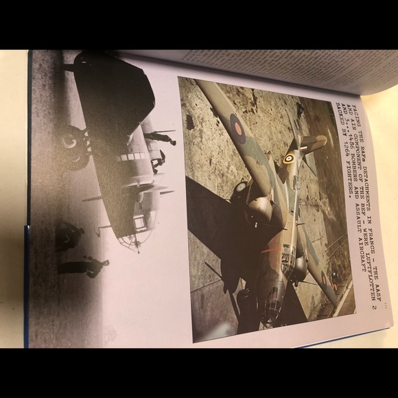 History of The RAF hardcover 1977 - Picture 7 of 8